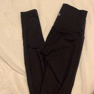 Black lululemon leggings